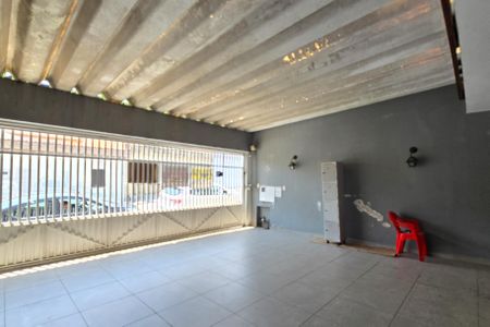 Casa para alugar com 267m², 4 quartos e 3 vagas Casa para alugar com 267m², 4 quartos e 3 vagasGaragem