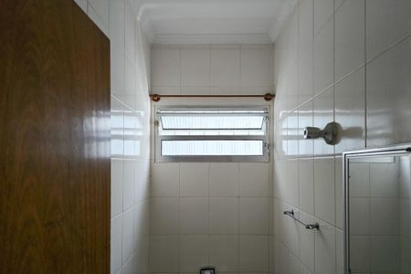 Casa para alugar com 267m², 4 quartos e 3 vagas Casa para alugar com 267m², 4 quartos e 3 vagasLavabo