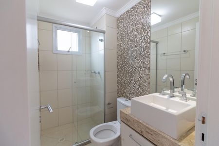 Apartamento à venda com 82m², 2 quartos e 1 vaga Apartamento à venda com 82m², 2 quartos e 1 vagaBanheiro da Suíte