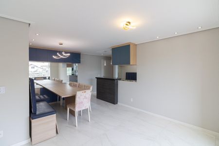 Apartamento à venda com 82m², 2 quartos e 1 vaga Apartamento à venda com 82m², 2 quartos e 1 vagaSala