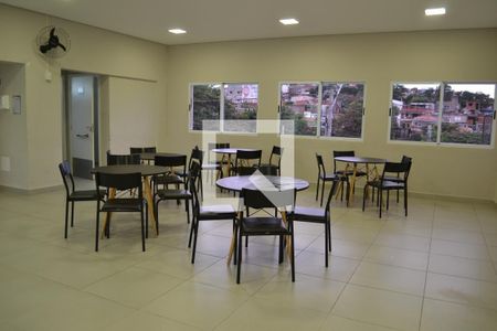 Apartamento à venda com 52m², 2 quartos e 1 vaga Apartamento à venda com 52m², 2 quartos e 1 vagaÁrea comum - Salão de festas