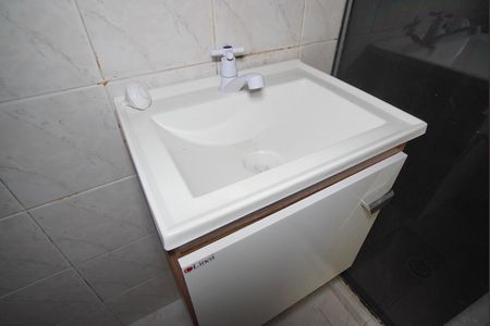 Apartamento à venda com 48m², 1 quarto e sem vagaBanheiro Corredor