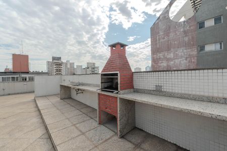 Studio para alugar com 32m², 1 quarto e 1 vaga Studio para alugar com 32m², 1 quarto e 1 vagaÁrea comum - Churrasqueira