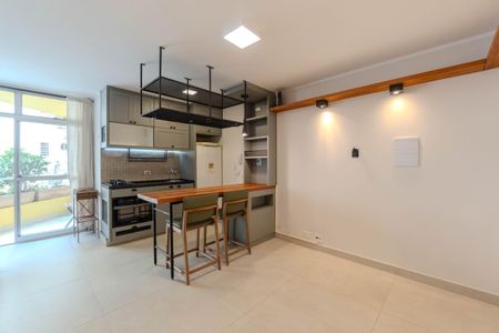 Studio para alugar com 32m², 1 quarto e 1 vaga Studio para alugar com 32m², 1 quarto e 1 vagaCozinha