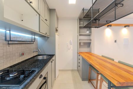 Studio para alugar com 32m², 1 quarto e 1 vaga Studio para alugar com 32m², 1 quarto e 1 vagaCozinha