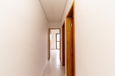Corredor de apartamento para alugar com 2 quartos, 42m² em Vila Santa Clara, São Paulo