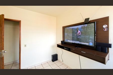 Quarto 2 de apartamento à venda com 3 quartos, 75m² em Horto, Belo Horizonte