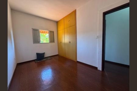 Quarto 2 de casa à venda com 4 quartos, 385m² em Conjunto Habitacional Bela Vista, Lagoa Santa