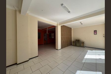 Sala de casa à venda com 4 quartos, 385m² em Conjunto Habitacional Bela Vista, Lagoa Santa