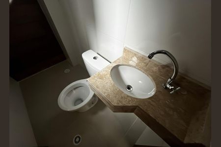 Studio à venda com 40m², 2 quartos e sem vaga Studio à venda com 40m², 2 quartos e sem vagaBanheiro