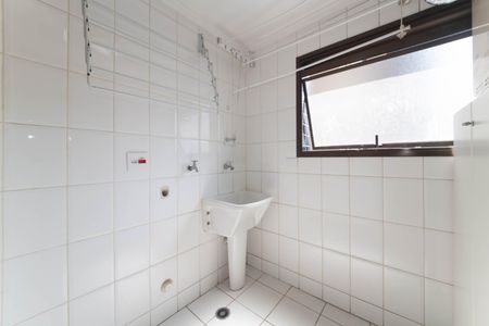 Apartamento à venda com 77m², 2 quartos e 2 vagasÁrea de Serviço