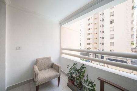 Apartamento à venda com 77m², 2 quartos e 2 vagasVaranda