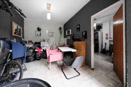 Casa à venda com 151m², 3 quartos e 2 vagasÁrea de Serviço