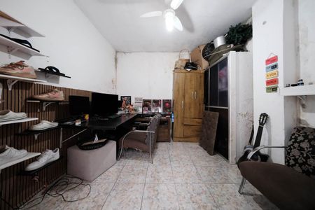 Casa à venda com 151m², 3 quartos e 2 vagasQuarto 3