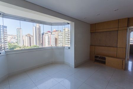 Sala de apartamento à venda com 2 quartos, 75m² em Funcionários, Belo Horizonte