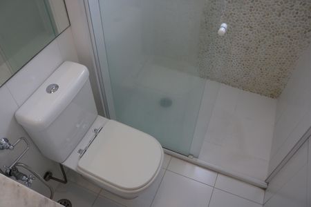 Apartamento à venda com 103m², 2 quartos e 2 vagasBanheiro da Suíte