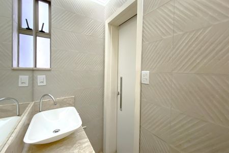 Apartamento à venda com 225m², 4 quartos e 2 vagasLavabo da Sala