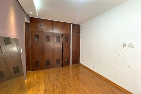 Apartamento à venda com 225m², 4 quartos e 2 vagasSuite