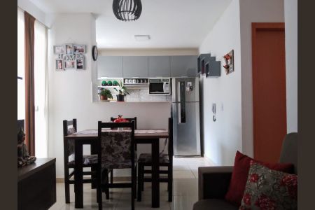 Cozinha de casa à venda com 2 quartos, 80m² em Mathias Velho, Canoas