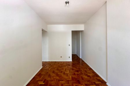 Sala de apartamento para alugar com 1 quarto, 79m² em Centro, Rio de Janeiro