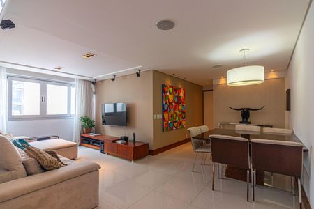 Sala de apartamento para alugar com 3 quartos, 120m² em Itaim Bibi, São Paulo