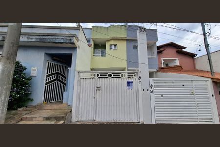 Casa à venda com 150m², 3 quartos e 2 vagasFachada - Placa