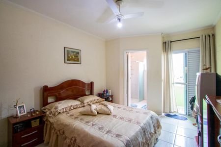 Casa à venda com 150m², 3 quartos e 2 vagasSuíte