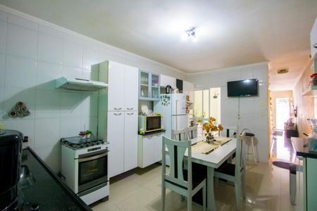 Casa à venda com 150m², 3 quartos e 2 vagasCozinha