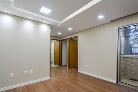 Sala de apartamento para alugar com 2 quartos, 58m² em Jardim Alzira Franco, Santo André