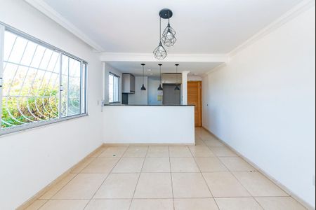 Sala de apartamento para alugar com 2 quartos, 60m² em Dom Bosco, Belo Horizonte