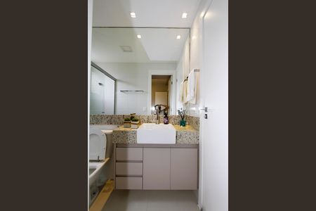 Apartamento à venda com 154m², 3 quartos e 3 vagasBanheiro da Suíte