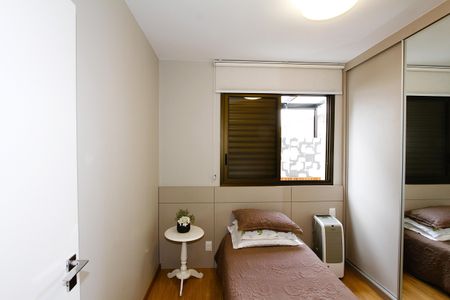 Apartamento à venda com 154m², 3 quartos e 3 vagasSuíte 2