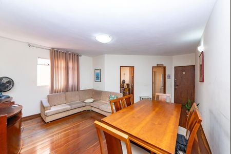 Apartamento para alugar com 112m², 3 quartos e 1 vaga Apartamento para alugar com 112m², 3 quartos e 1 vagaSala