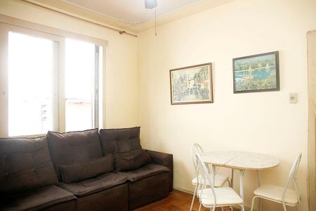 Sala de apartamento à venda com 1 quarto, 46m² em Azenha, Porto Alegre