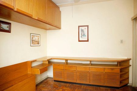 Quarto de apartamento à venda com 1 quarto, 46m² em Azenha, Porto Alegre