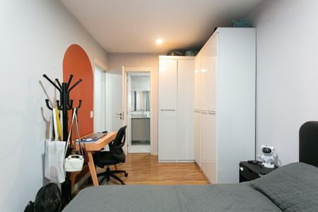 Apartamento à venda com 68m², 2 quartos e 1 vaga Apartamento à venda com 68m², 2 quartos e 1 vagaSuíte