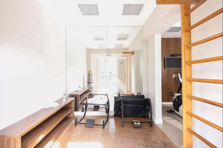 Apartamento à venda com 68m², 2 quartos e 1 vaga Apartamento à venda com 68m², 2 quartos e 1 vagaÁrea comum - Academia