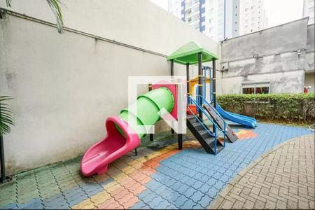 Apartamento à venda com 68m², 2 quartos e 1 vaga Apartamento à venda com 68m², 2 quartos e 1 vagaÁrea comum - Playground