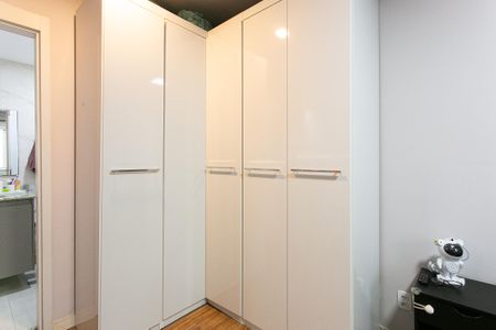 Apartamento à venda com 68m², 2 quartos e 1 vaga Apartamento à venda com 68m², 2 quartos e 1 vagaSuíte