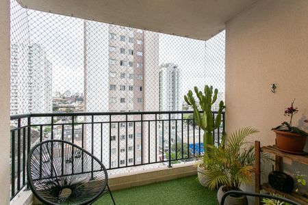 Apartamento à venda com 68m², 2 quartos e 1 vaga Apartamento à venda com 68m², 2 quartos e 1 vagaVaranda