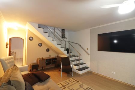 Casa à venda com 382m², 3 quartos e 6 vagasSala