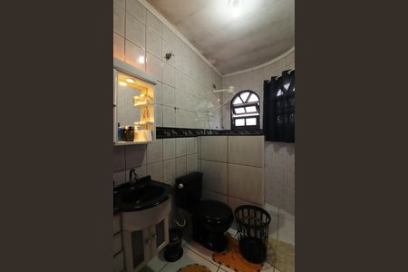 Casa à venda com 382m², 3 quartos e 6 vagasSuíte 3 Banheiro 