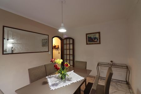 Casa à venda com 382m², 3 quartos e 6 vagasSala de Jantar