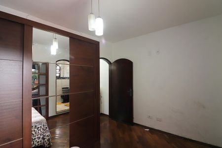 Casa à venda com 382m², 3 quartos e 6 vagasSuíte 3