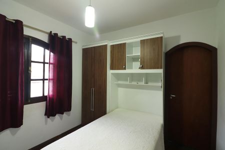 Casa à venda com 382m², 3 quartos e 6 vagasSuíte 2