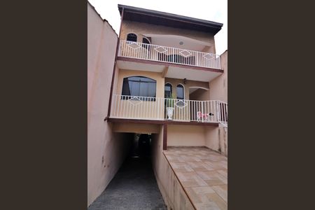 Casa à venda com 382m², 3 quartos e 6 vagasFachada