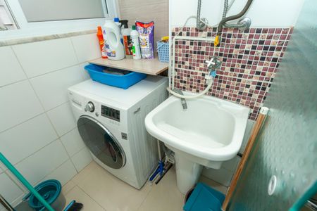 Apartamento à venda com 47m², 2 quartos e 1 vagaÁrea de Serviço