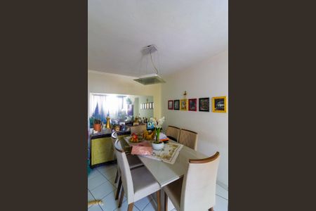 Apartamento à venda com 100m², 3 quartos e 1 vagaSala