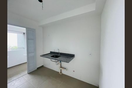 Apartamento à venda com 59m², 2 quartos e 1 vaga Apartamento à venda com 59m², 2 quartos e 1 vagaCozinha - Armários