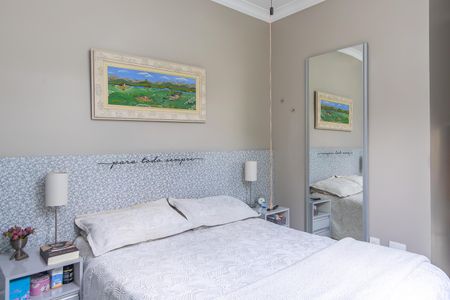 Casa à venda com 157m², 3 quartos e 3 vagas Casa à venda com 157m², 3 quartos e 3 vagasSuíte